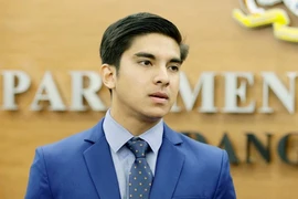 Cựu bộ trưởng thể thao hotboy của Malaysia lao đao vì mất tiền