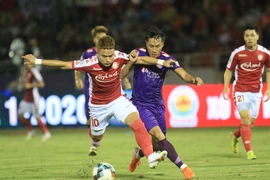 Sài Gòn FC soán ngôi đầu V-League của TP.HCM, nhóm 1 cực căng