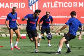 2 cầu thủ Atletico mắc COVID-19, Champions League có vỡ trận?