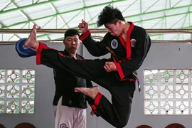 Môn võ Hapkido đến Campuchia 'một công đôi việc'