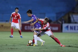 Ông Chung 'vay nợ' nhiều quá