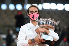 Thua đau khổ, Djokovic khen Nadal hết lời