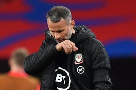 Rob Page thế vai Giggs 3 trận