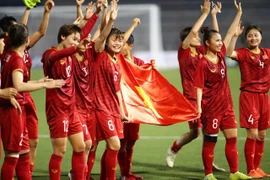 Lịch thi đấu năm nay đá không kịp... thở