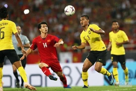 Tuyển Việt Nam chơi trò im lặng với Malaysia