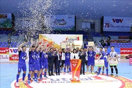 Chủ nhà đi tiếp là vui