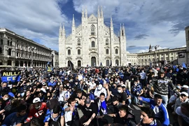 Inter Milan vô địch sau 11 năm rồi bị bán?