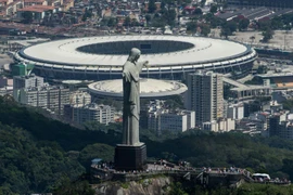 Giận dữ, thị trưởng Rio ra lệnh dẹp Copa America