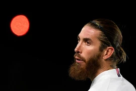 Ramos về với Neymar