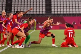 ‘Ngựa về ngược’, tuyển Canada bất ngờ vô địch Olympic