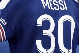 Vì sao Messi chọn áo số 30 ở PSG?