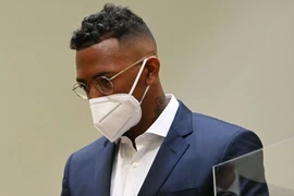 Đánh vợ cũ, Boateng bị phạt 1,8 triệu euro