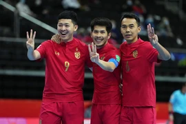 Thái Lan theo chân Việt Nam vào vòng 1/8