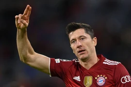 Giá như Lewandowski chinh chiến như Ronaldo