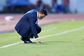 Trước khi gặp học trò Kiatisak, ông Kim nói gì?