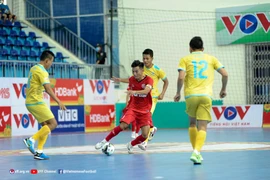 Thái Sơn Bắc có thầy ngoại là khác?