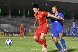 Thắng “loạt đấu súng” trước Thái Lan, Việt Nam đoạt hạng ba