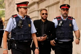 Neymar nói với tòa điều gì?