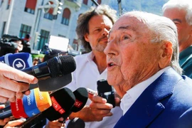 Sepp Blatter nói chọn Qatar làm chủ nhà World Cup 2022 là sai lầm