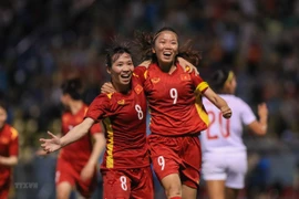 Tuyển nữ Việt Nam thắng dễ ở vòng loại Olympic