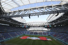 UEFA cho bóng đá Nga tiếp cận lại châu Âu, Ukraine nói “cám ơn”