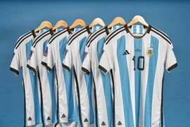 Sotherby “cứu danh dự” cho Messi nhưng cũng không thể