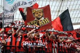 Xabi Alonso đến “Neverkusen” chữa cháy và thành “vua Leverkusen”