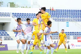 Hà Nội và PVF vào bán kết 
