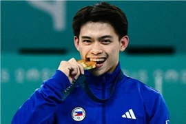 VĐV Carlos Yulo giành HCV thứ hai Olympic Paris 2024 cho Philippines 