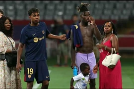 Chùm ảnh về ngôi sao Lamine Yamal tại Barcelona