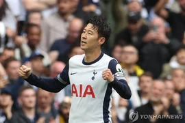 Đội trưởng Son Heung-min đáng đồng tiền bát gạo