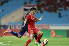 Tuyển Việt Nam thua Thái Lan ngay sân nhà