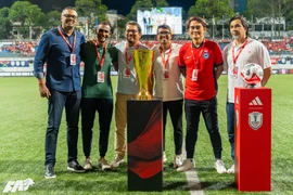 Đội tuyển Singapore "lấy vía" 26 năm bất thành
