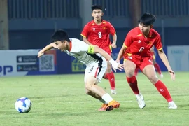 Việt Nam và Malaysia quyết liệt bám đuổi, chờ ngày 30-11