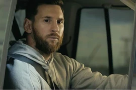 Fans Ấn Độ cuồng nhiệt chào đón Messi GOAT India Tour