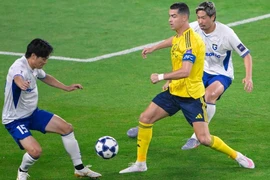 Ronaldo tan vỡ giấc mơ vàng