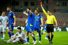 Chủ tịch FIFA “hạ nhục” hay “khích tướng” bóng đá Ý?