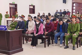 Hai doanh nhân thay đổi kháng cáo, không đòi Hoàng Văn Hưng hơn 18 tỉ đồng tiền chạy án