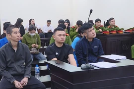 5 người đổi lời khai trong vụ 2 cựu công an bị cáo buộc cho vay lãi nặng và đánh bạc