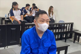 Lãnh án sau phi vụ làm giấy tờ xe sang để mở nhà hàng cá lăng 