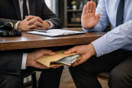 Đề nghị truy tố vợ chồng cựu cán bộ Văn phòng Chính phủ Nguyễn Nam Khánh