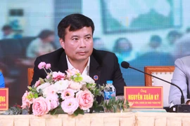Chánh án TAND TP Hà Nội tiếp xúc cử tri trước thềm bầu cử