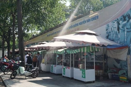 Phố hàng rong Nguyễn Văn Chiêm sau hơn 2 năm thí điểm