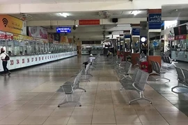 Ngày thứ 2 hạn chế đi lại, hai bến xe đìu hiu như mồng 1 Tết 