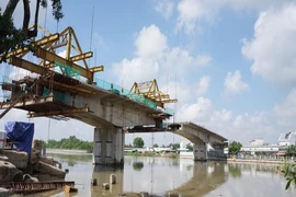Cận cảnh hai cây cầu dân Nhà Bè chờ đợi nhiều năm