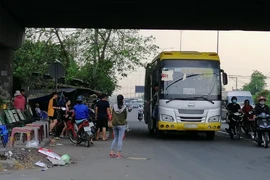Tăng cường xử phạt 'bến cóc' khu vực Ngã Tư Ga