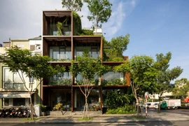 Cách hóa giải khi tòa nhà nằm ở ngã 3