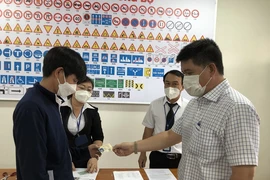 Người dân TPHCM nhận ngay bằng lái xe sau khi sát hạch