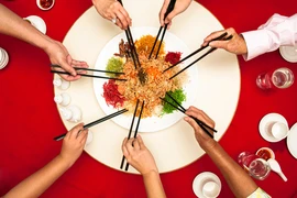 Du xuân Bính Ngọ 2026: Thưởng thức ẩm thực bản địa để cầu may mắn cả năm