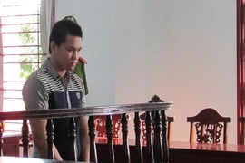 Khiêu khích bạn nhậu, bị đánh dập não
